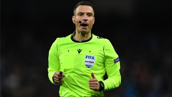 El encuentro de esta noche lo arbitrará el colegiado esloveno Slavko Vincic, con el que el Sevilla FC tiene los siguientes números #SevillaFC #UCL