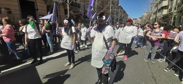 Fin de fiesta en el Salón