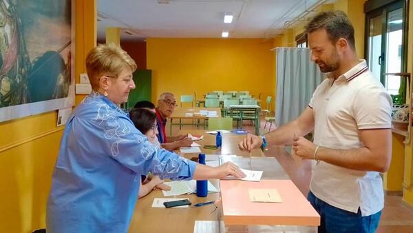 En directo: el PP gana en Asturias con tres diputados, uno más que el PSOE