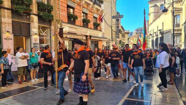 Así vivimos en directo los desfiles de carros y pendones y el acto de las Cantaderas