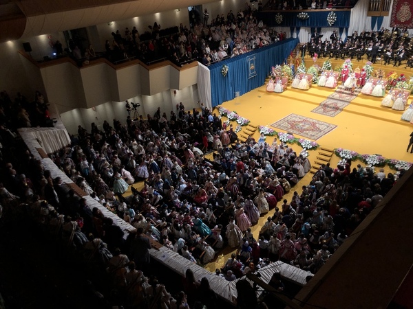 Concluye la exaltación.