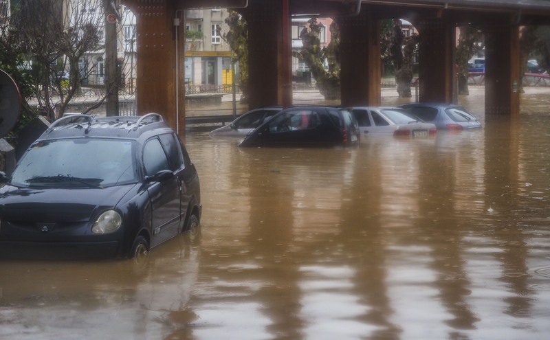 Cantabria vuelve a inundarse tres años después de la gran riada