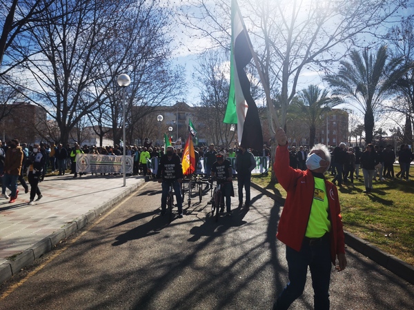 Así hemos contado las protestas de los agricultores en la inauguración de Agroexpo