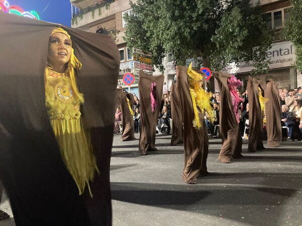 Carnaval de Badajoz: El Vaivén recupera para Badajoz el trono de las comparsas 17 años después