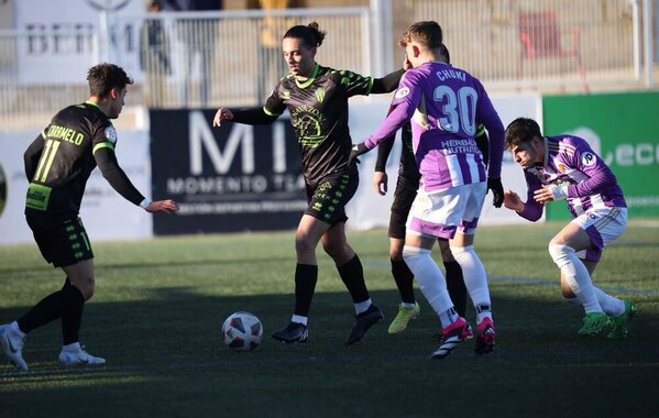 Directo | Avenida vence con comodidad al IDK tras la victoria del Salamanca ante el Santa Marta