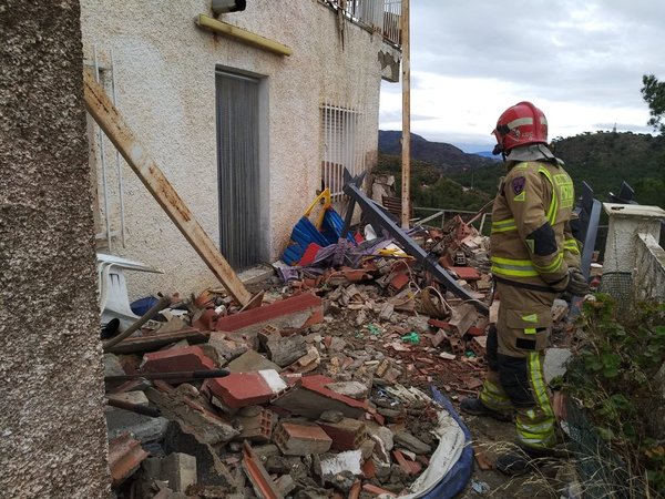 Nieve en la Región: Directo | La Región amanece con varias carreteras cortadas por las nevadas