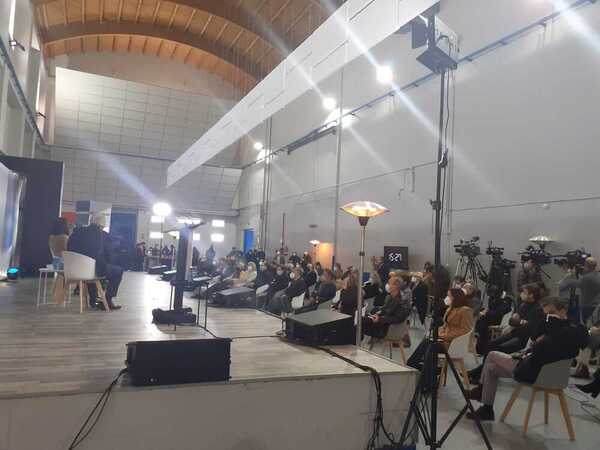 Somos Futuro: Ximo Puig | &#039;Somos Futuro&#039; arranca con un encuentro con Ximo Puig