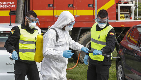 Este miércoles por la noche y mañana, jueves, el Gobierno de Cantabria, en colaboración con la UME ampliará las zonas de desinfección y ejecutará trabajos de limpieza en la Ciudad del Transportista, los centros de salud de El Sardinero y Vargas, las zonas comerciales de la S-20 de Santander.