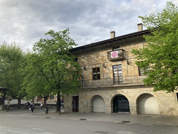 El Gobierno vasco cifró en un 16,25% la participación mientras los sindicatos hablaron de «amplio seguimiento»