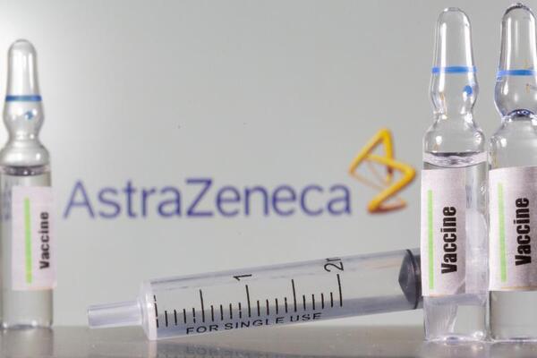 La Agencia Reguladora de Reino Unido confirma que se debe seguir vacunando con AstraZeneca