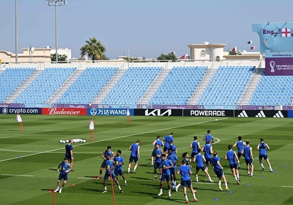 Un ojo en la cuenta de resultados y otro en la reputación: así gestionan los sponsors su vínculo con el Mundial más polémico