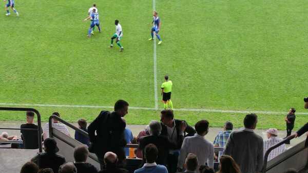 El Real Oviedo vence en Avilés