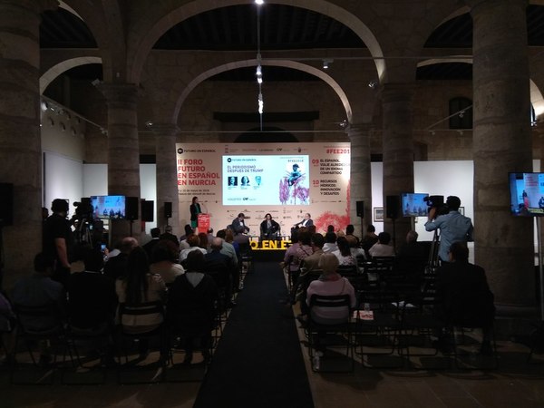 Así hemos contado en directo la primera jornada del foro Futuro en Español