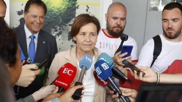 El Juli se despide en El Bibio por la puerta grande