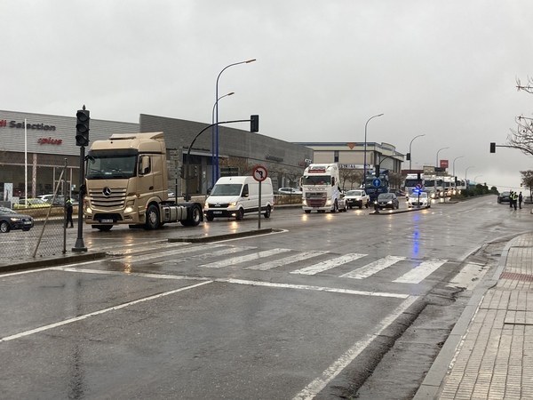 Huelga de transporte: Cáceres y Plasencia se suman a las protestas en la A-66