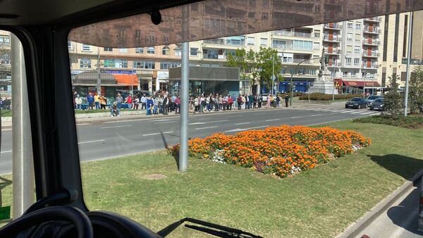 Así les hemos contado el minuto a minuto de la marcha lenta de 400 camiones desde Raos a Santander
