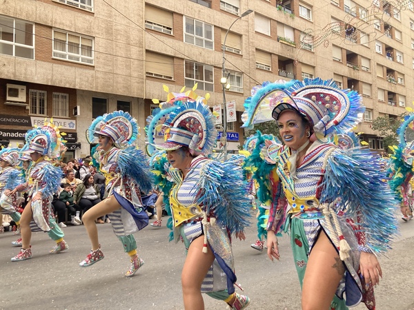 Carnaval de Badajoz: El Vaivén recupera para Badajoz el trono de las comparsas 17 años después