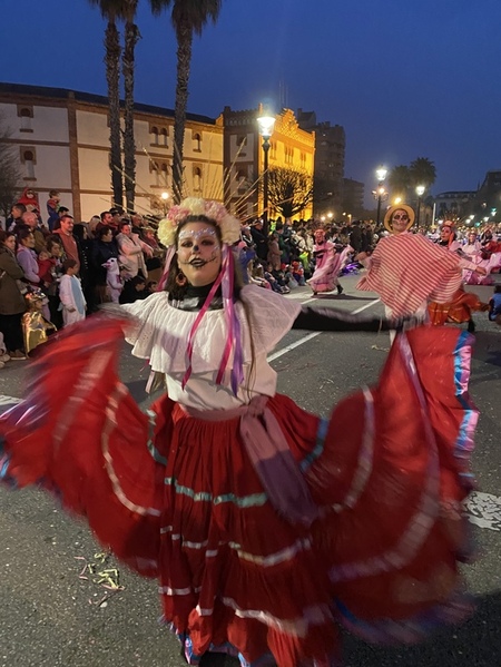 En directo: sigue el desfile del Antroxu de Gijón