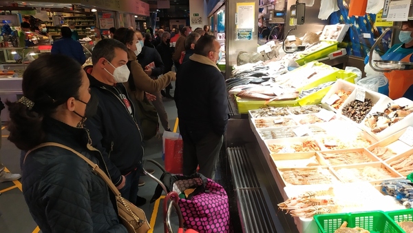Así está el mercado de La Ribera esta mañana. Foto: JORDI ALEMANY