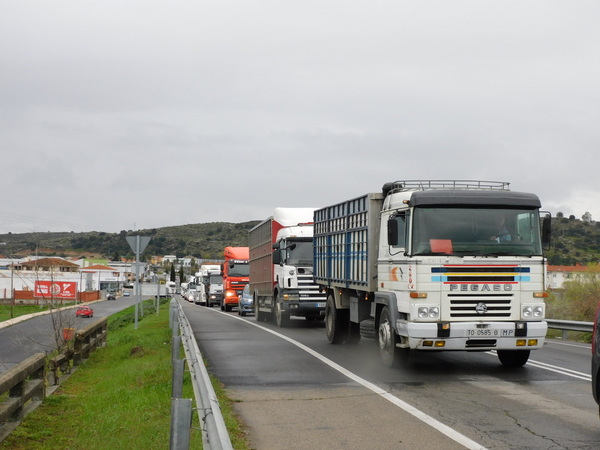 Huelga de transporte: Cáceres y Plasencia se suman a las protestas en la A-66