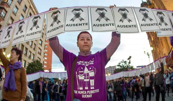 Histórica marcha por la mujer en Asturias