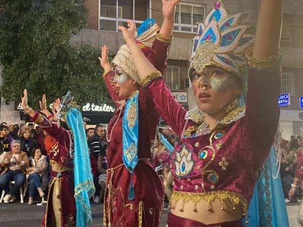 Carnaval de Badajoz: El Vaivén recupera para Badajoz el trono de las comparsas 17 años después