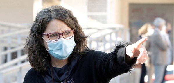 DIRECTO | Mónica Oltra comparece en Les Corts por los casos de abusos a menores