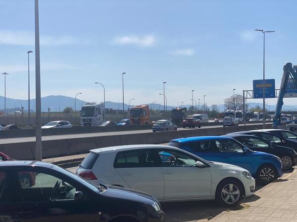 Más camiones se dirigen al centro de Santander
