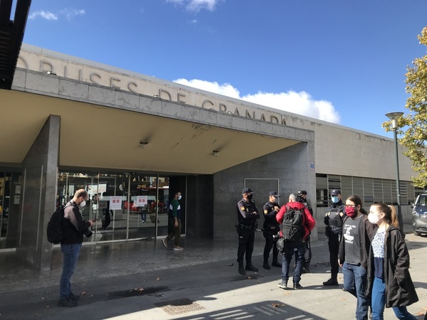 En Directo | Primer día de cierre perimetral en Granada y su Cinturón