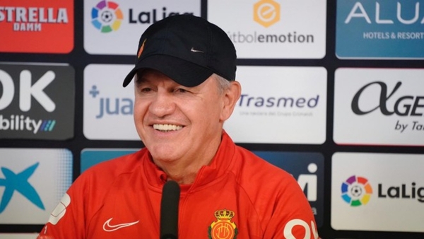 En la previa del partido, el técnico del Mallorca, Javier Aguirre, analizó al Sevilla FC y elogió al cuadro sevillista #SevillaFC #SevillaFCRCDMallorca