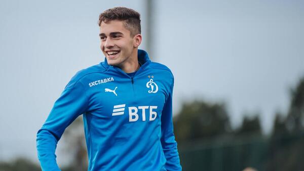 Sigue en directo la presentación de André Silva