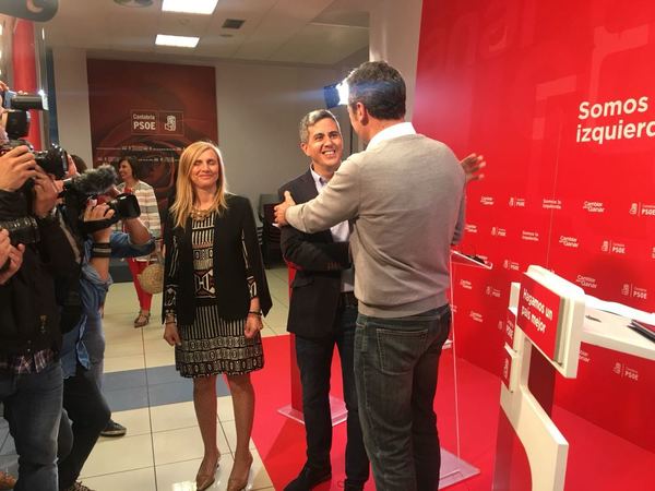 Los reproches mutuos marcan el cara a cara de Zuloaga y Cortés previo a las primarias