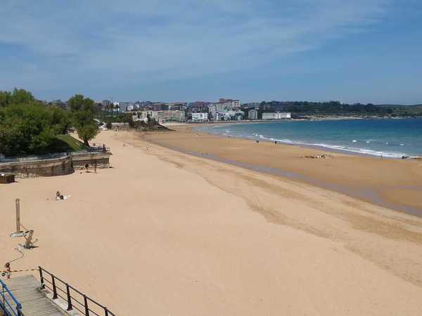 Así les hemos contado el primer día de uso obligatorio de mascarillas en Cantabria