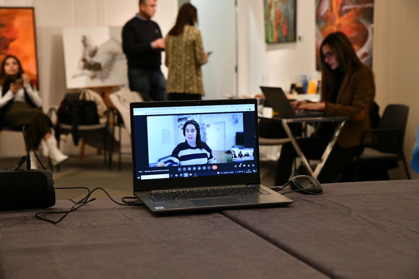DIRECTO | Desayuno de TodoAlicante sobre la mujer y la niña en la ciencia