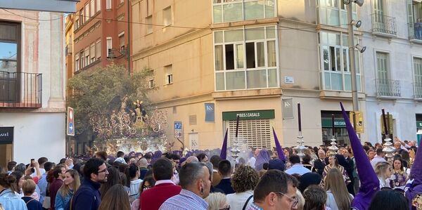 El trono de Jesús orando en el Huerto, parado en la plaza de Camas. Foto: Manuel García