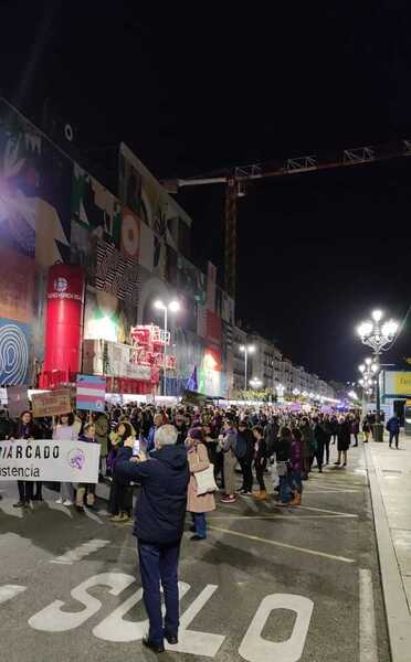 «Ni una menos, vivas nos queremos»
