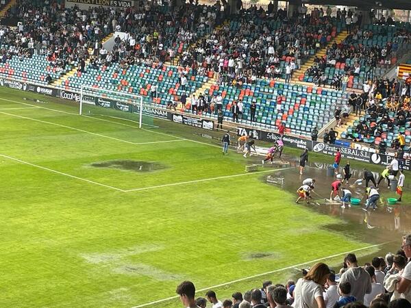 Todo o nada en un Helmántico lleno como en sus mejores días