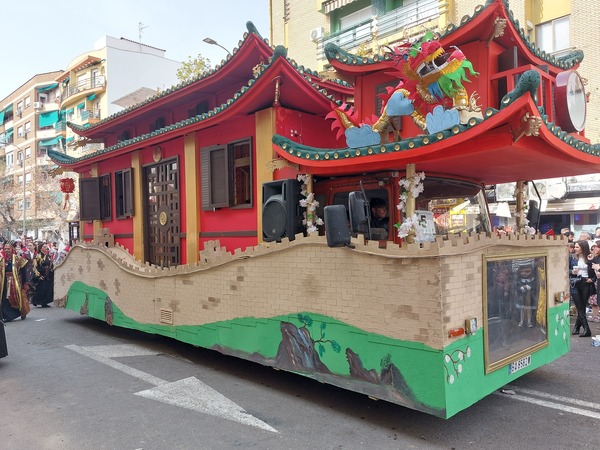 Carnaval de Badajoz: San Roque entierra a su sardina pero Badajoz continúa de carnaval