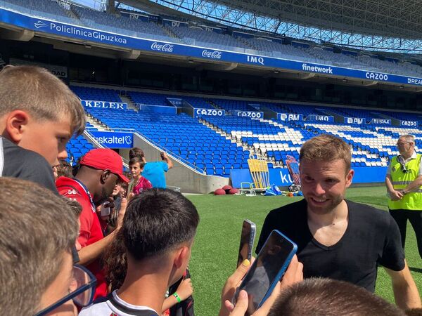 Illarramendi ha estado muy atento con los más pequeños