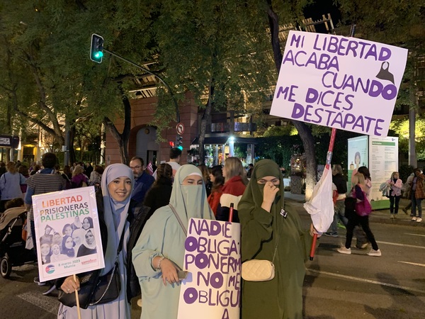 Murcia grita contra la brecha salarial y la violencia machista