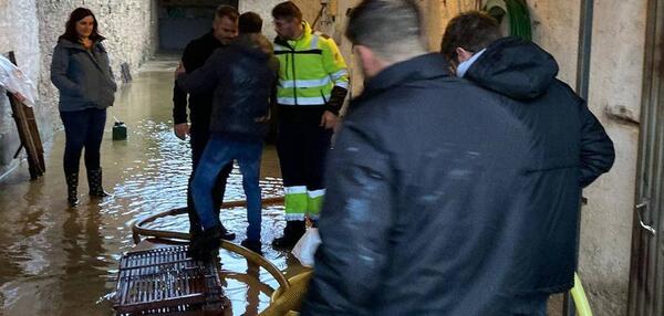 Cáceres reabre las instalaciones y parques públicos clausurados por la tormenta