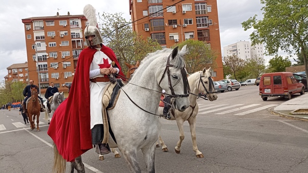 Así hemos contado el desfile de San Jorge de Cáceres