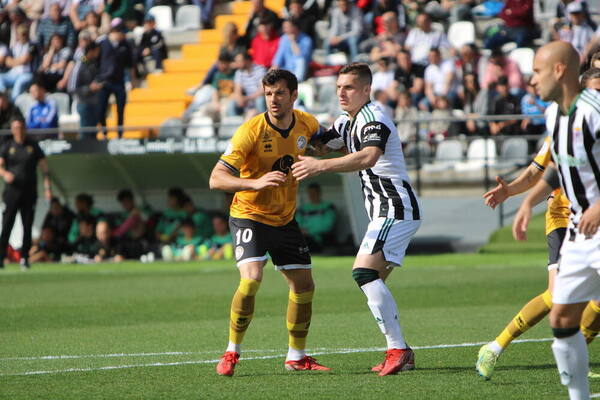 Directo | Mañana aciaga para el deporte salmantino, derrotas de Unionistas y Avenida