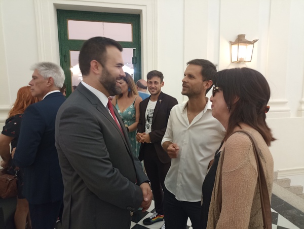 Así hemos contado la constitución de los ayuntamientos extremeños