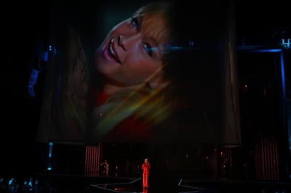 Momento del homenaje a Pepa Flores. / AFP