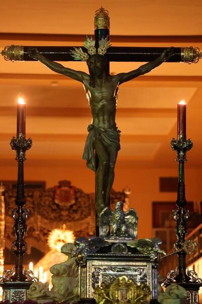 El Cristo de la Expiración, a la espera de comenzar la procesión. Hugo Cortés