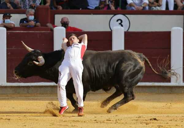 Javier Manso &#039;Balotelli&#039; gana la Liga del Corte Puro en Valladolid
