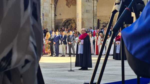 Así vivimos en directo el desfile de carros y pendones y las Cantaderas