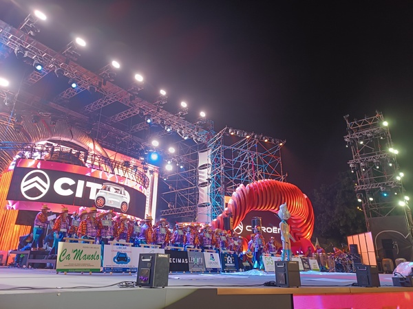 Emoción, crítica e ironía en la primera fase del concurso de murgas del carnaval de Las Palmas de Gran Canaria