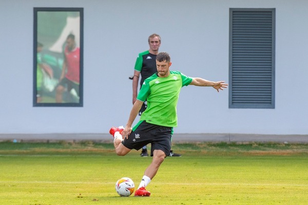 ¿Qué os parece el once de Pellegrini para enfrentarse al CF Talavera? Os leemos en #Betis #CopadelRey